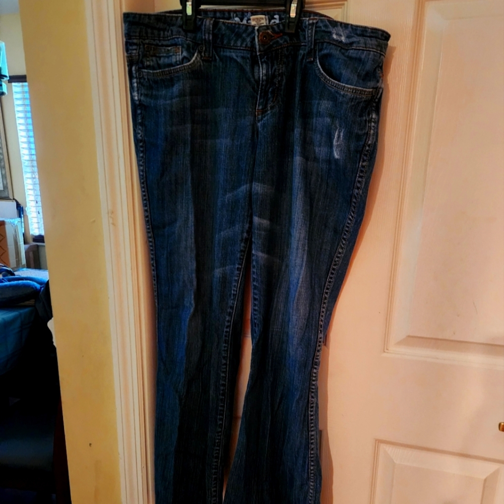 Mudd low rise bootcut jeans junior size 13